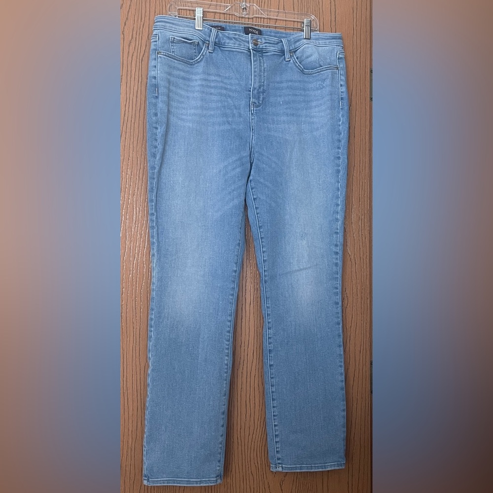 NYDJ Sheri Skim Lightly Destructed Jeans Size 18